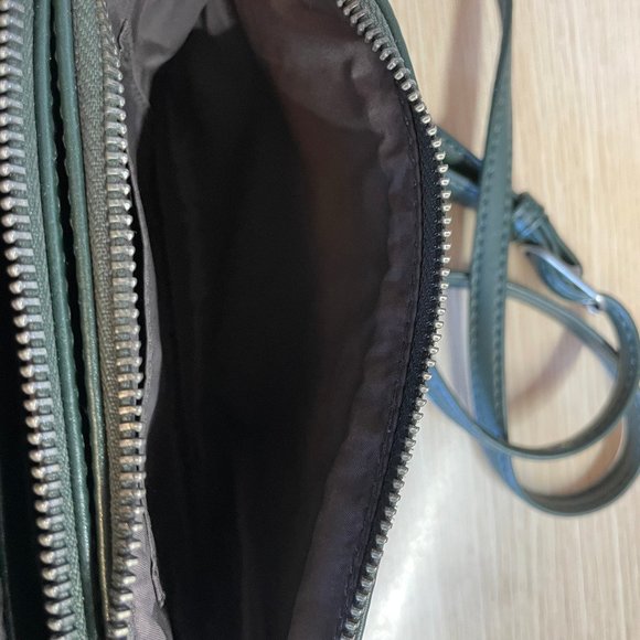 Matt & Nat - Triplet Vegan Crossbody Bag - Picture 5 of 6